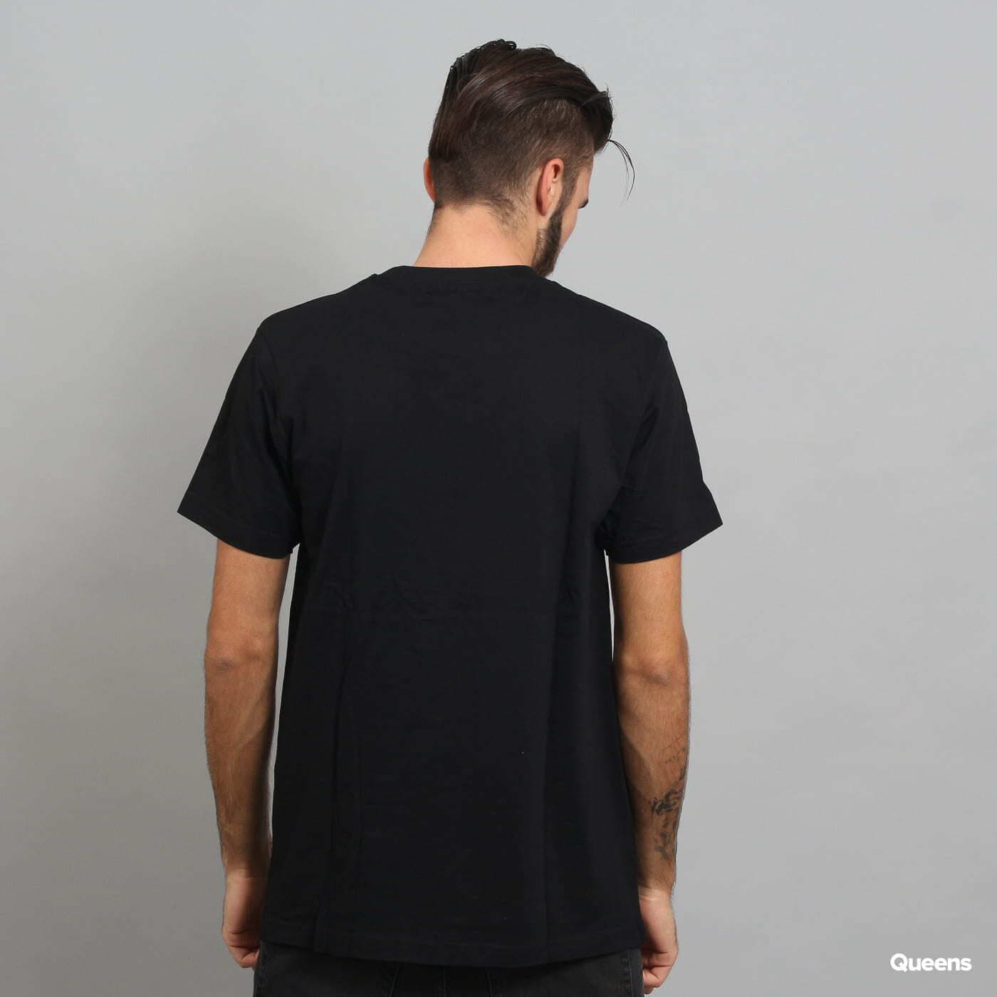Tricouri Urban Classics Pray 2.0 Tee Black