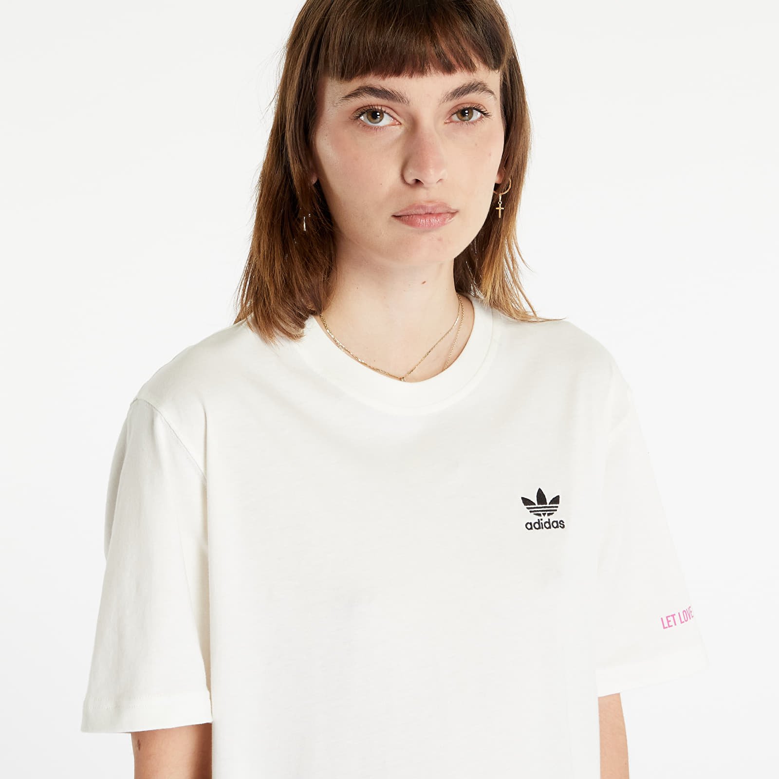 Majice T-shirt adidas Originals x RICH MNISI Pride Graphic Short Sleeve Tee UNISEX Off White