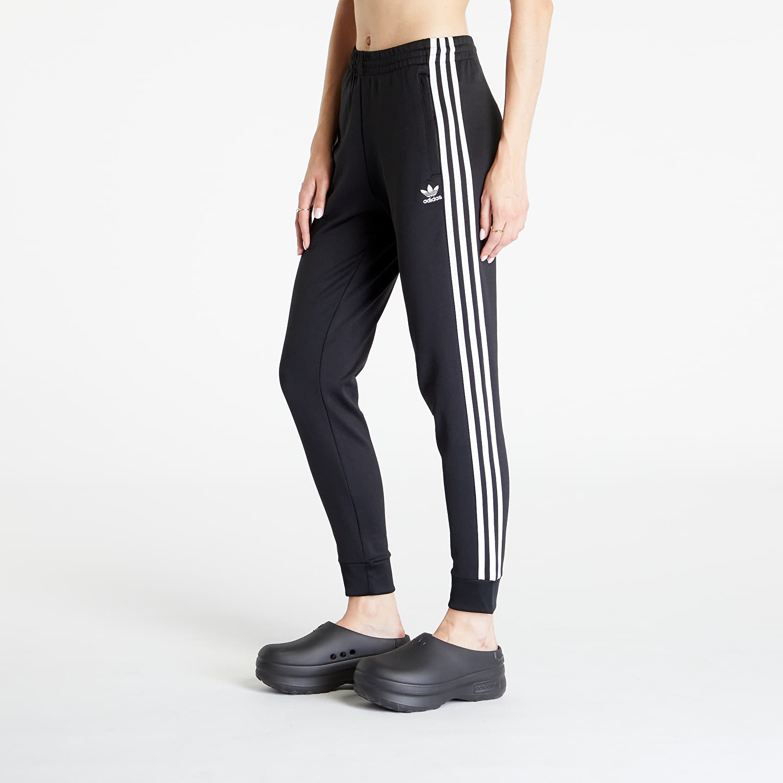 Amazon.com: adidas Men's Sportswear Future Icons Three Stripes Pant, Black,  Small : Clothing, Shoes & Jewelry