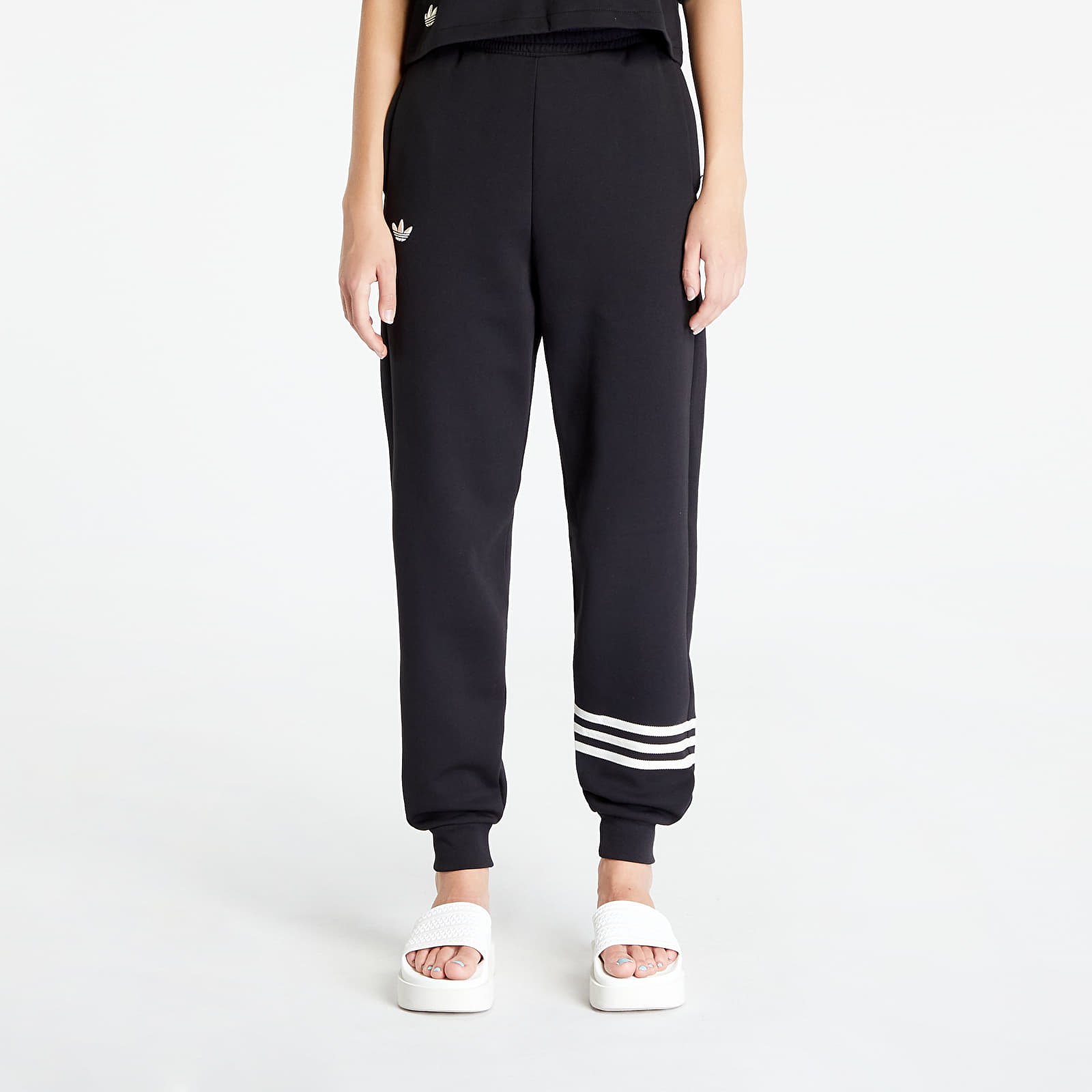 Jeans und Hosen adidas Originals Joggers Black Queens