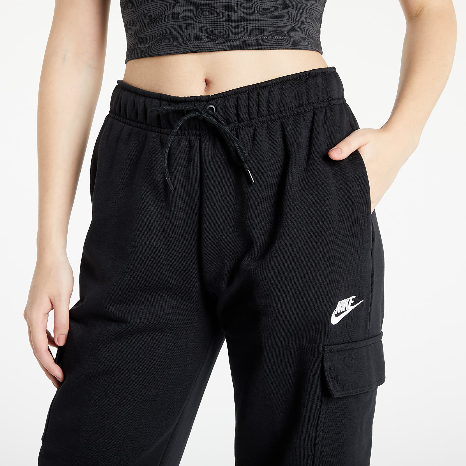 Trenirka hlače  Nike Women's Mid-Rise Cargo Pants Black/ White