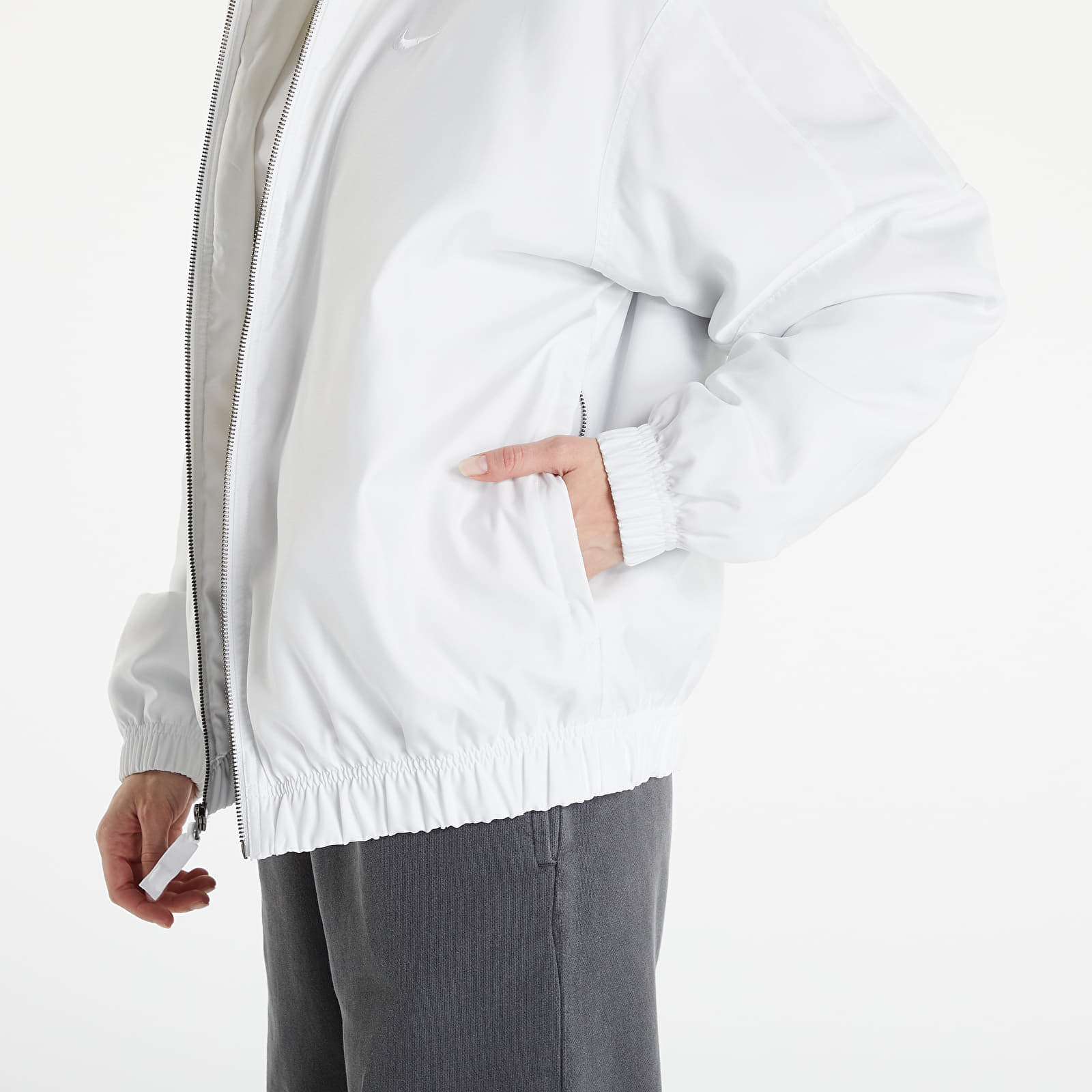 ジャケット・アウター NIKE Solo Swoosh Satin Bomber Jacket L Nike Solo Swoosh Satin Bomber Jacket Light Army Men's - FW21