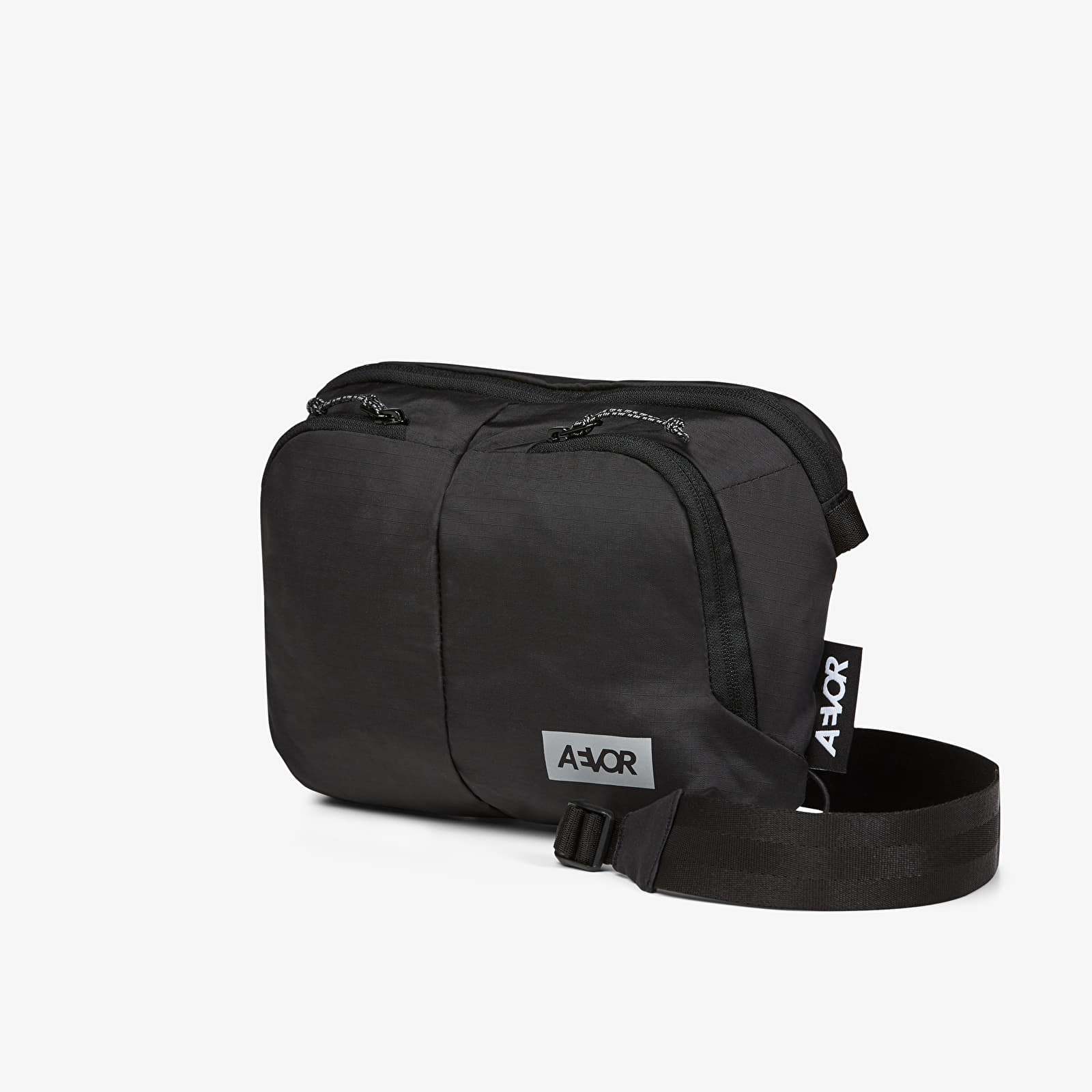 Сумки через плечо AEVOR Sacoche Bag Ripstop Black