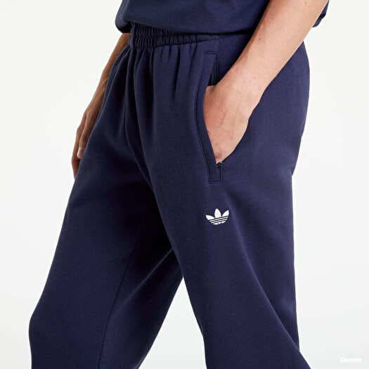 Adidas originals jeans navy 2025