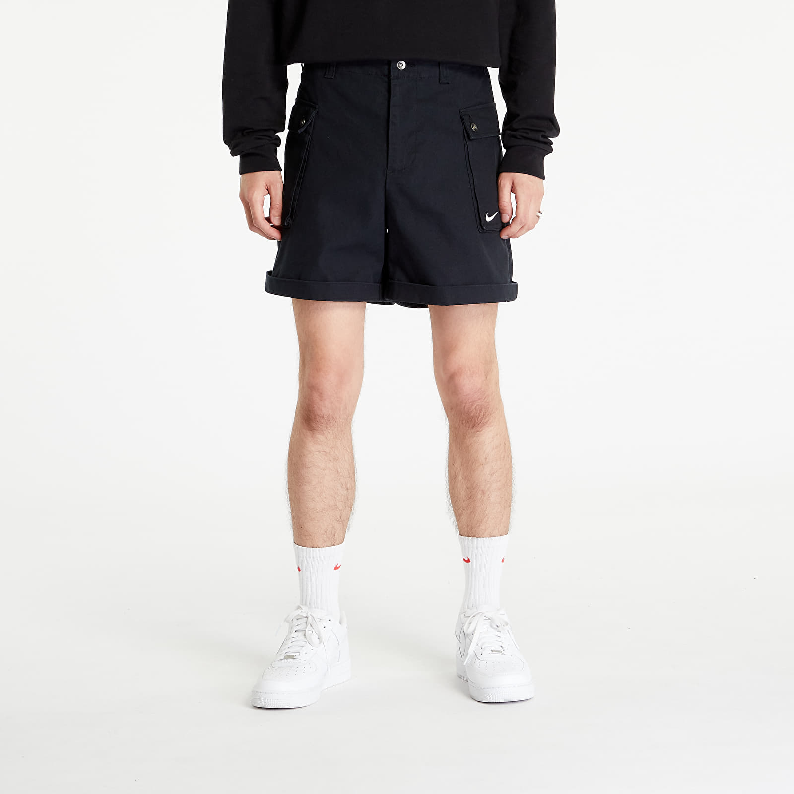 Šortky Nike Life Men's Woven Cargo Shorts Black/ White