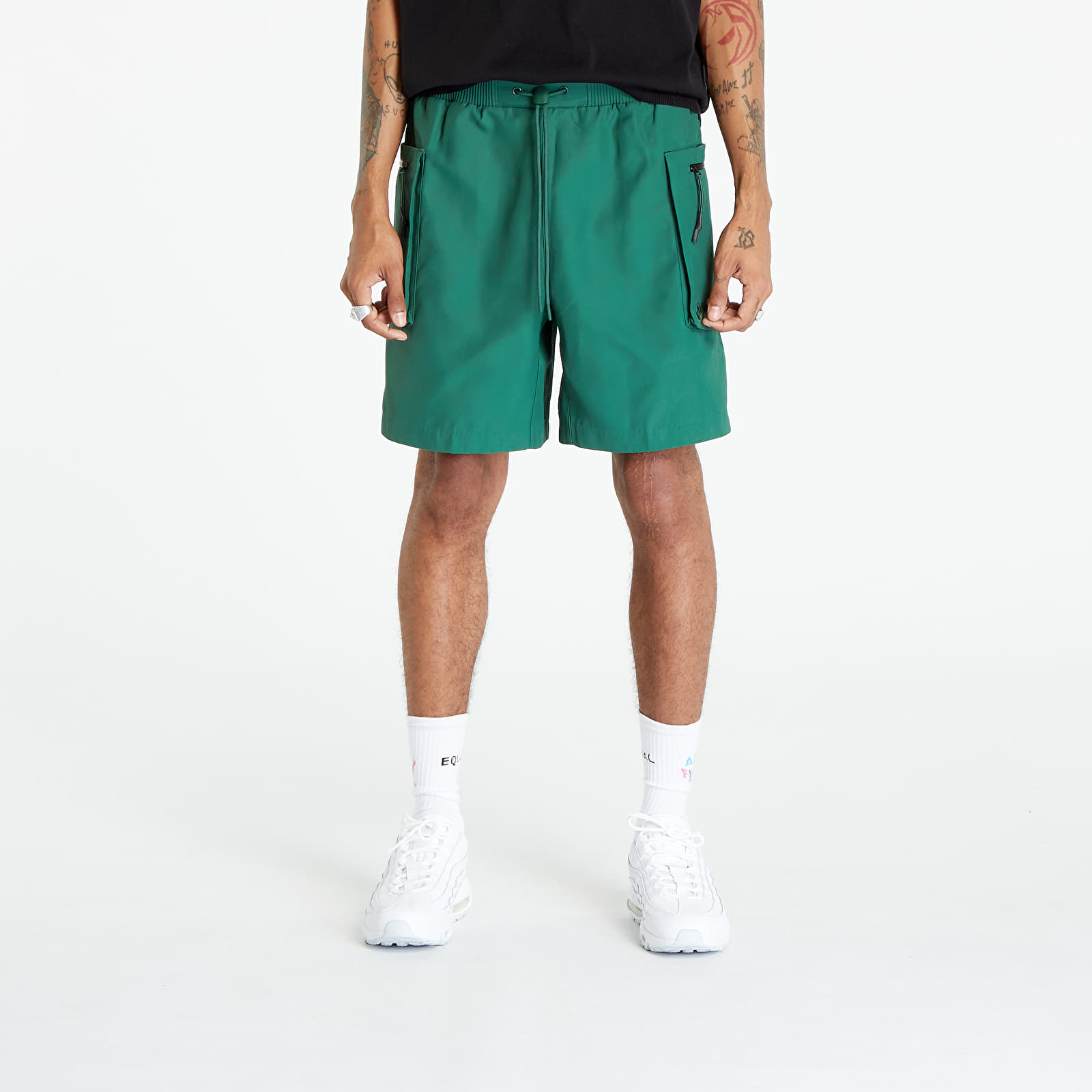 Šortky Nike Sportswear Tech Pack Woven Utility Shorts Fir/ Black/ Fir