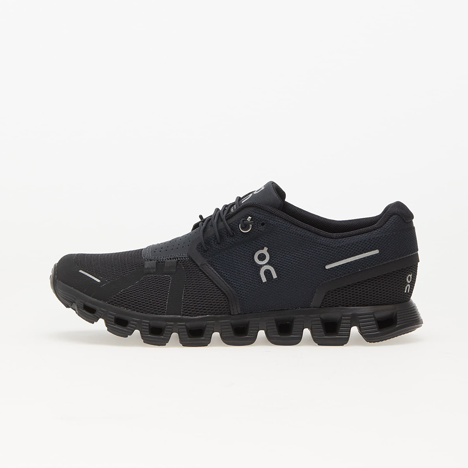 Naiste tossud ja kingad On W Cloud 5 All Black