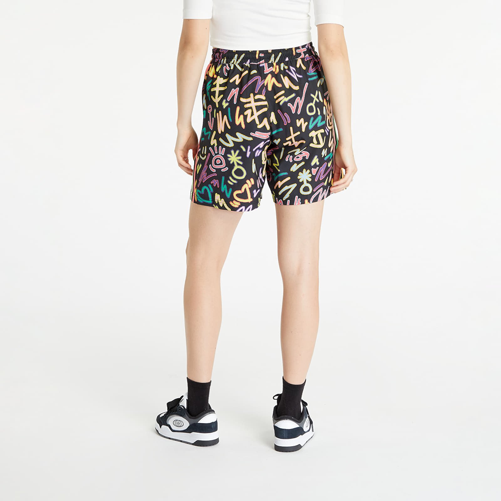 Shorts adidas Originals Love Unites Doodle Print Woven Shorts Multco