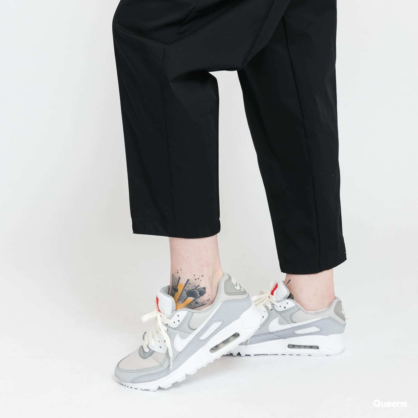 Cargo pants Nike Sportswear Essential Woven High-Rise Pant Black