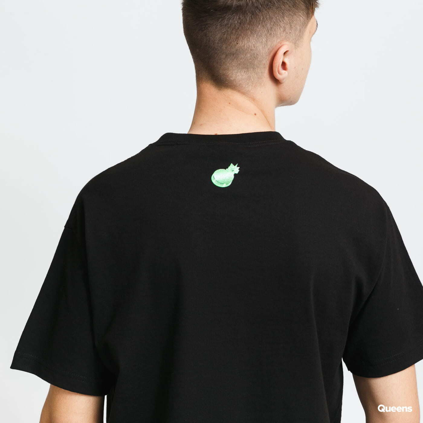 T-Shirts The Hundreds Beyond Sland Tee černé