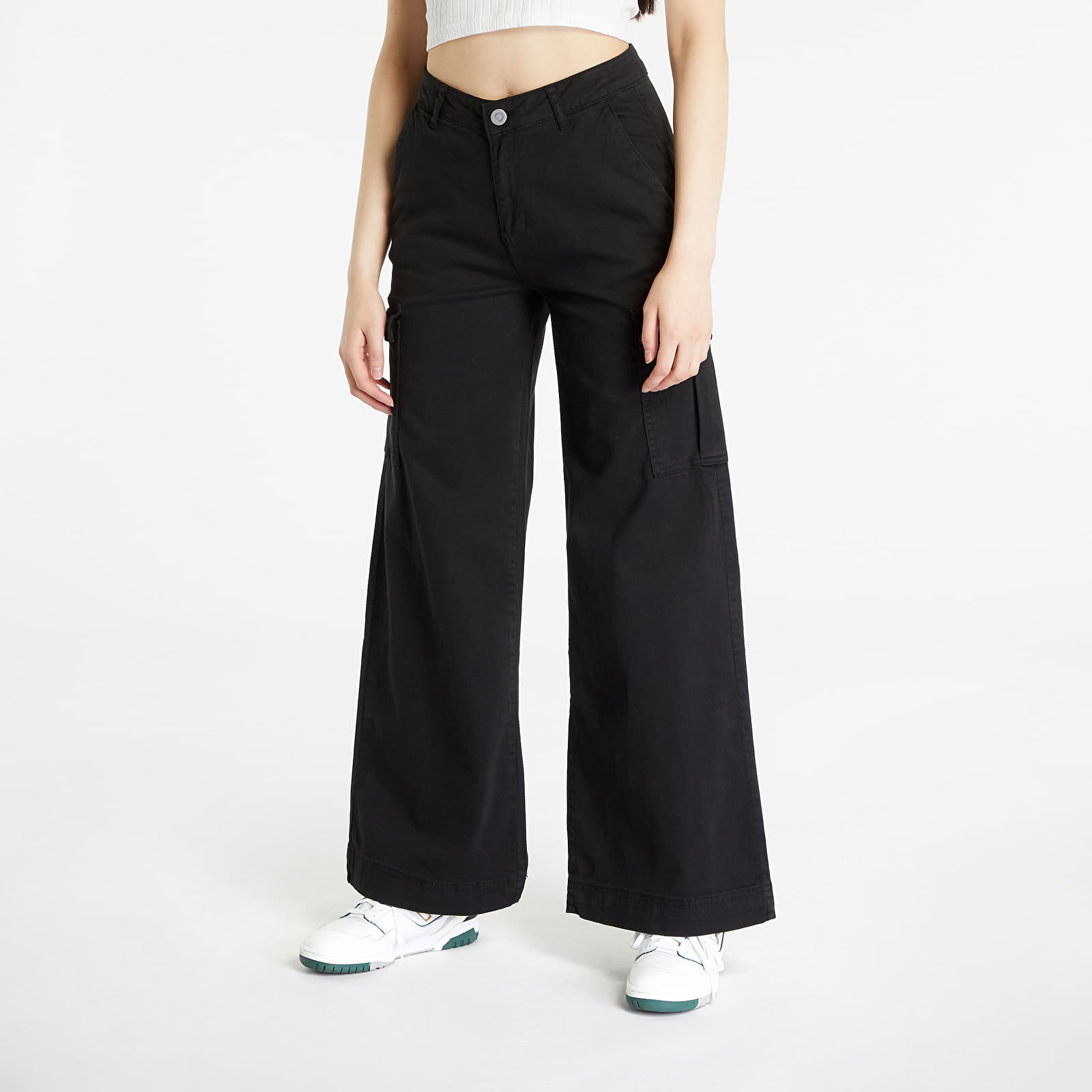 Cargo pants Urban Classics Ladies High Waist Wide Leg Twill Cargo Pants  Black | Queens