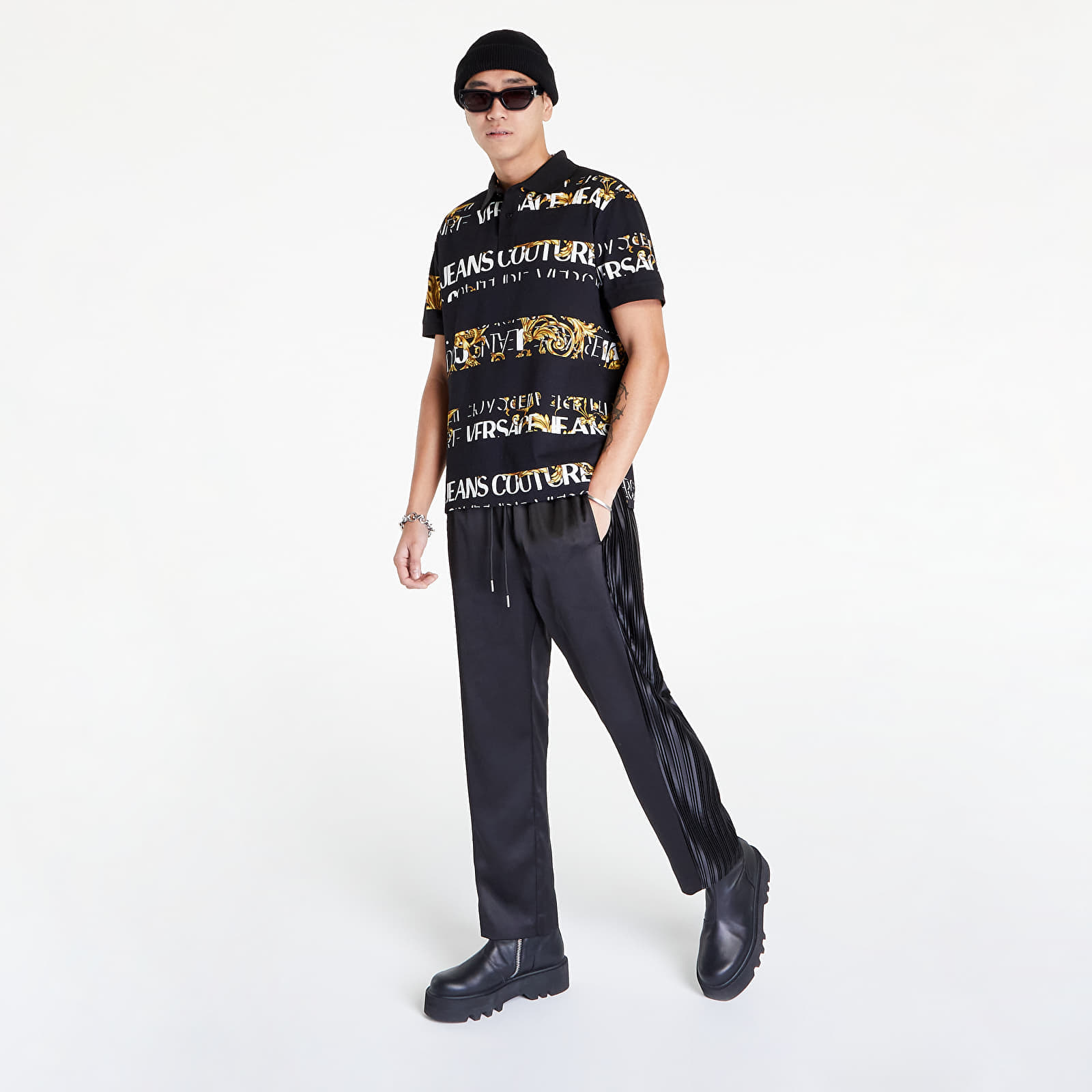 Tricouri Versace Jeans Couture R Print Stripes Logo B Polo T-Shirt Black/ Gold