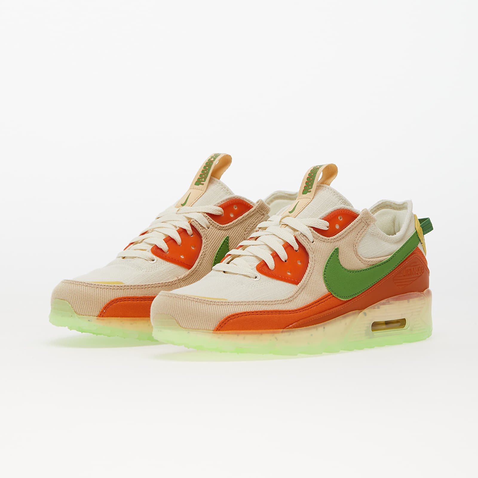 Miesten lenkkarit ja kengät Nike Air Max Terrascape 90 Coconut Milk/ Chlorophyll-Sesame-Celery