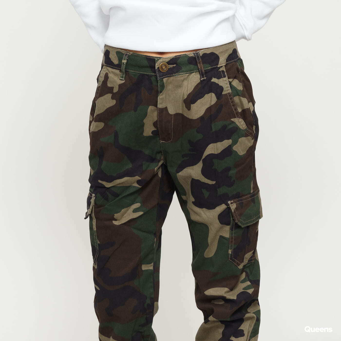 Cargo pants Urban Classics Ladies High Waist Camo Cargo Pants Camo Green