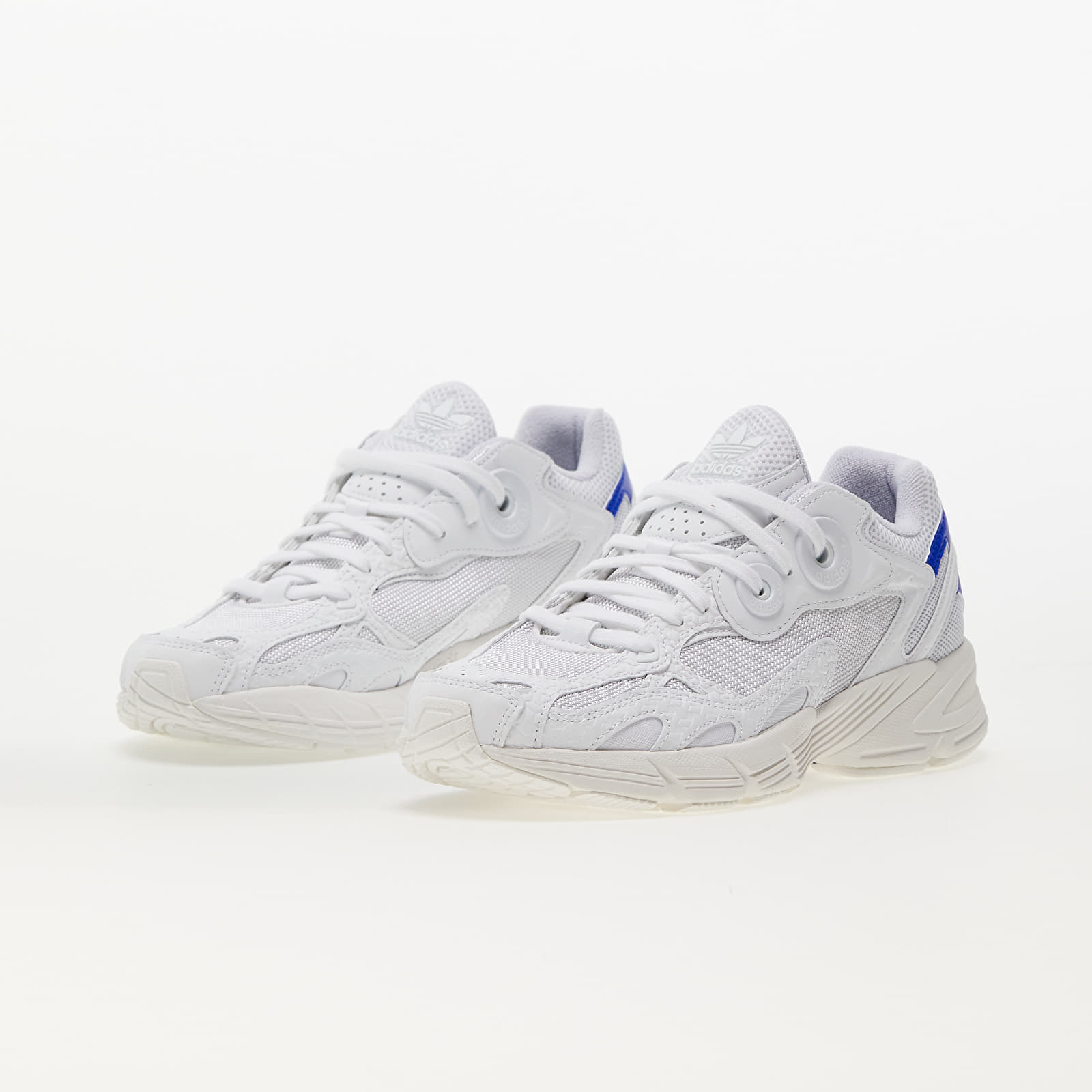 Naisten lenkkarit ja kengät adidas Originals Astir W Ftw White/ Lucid Blue/ Core White