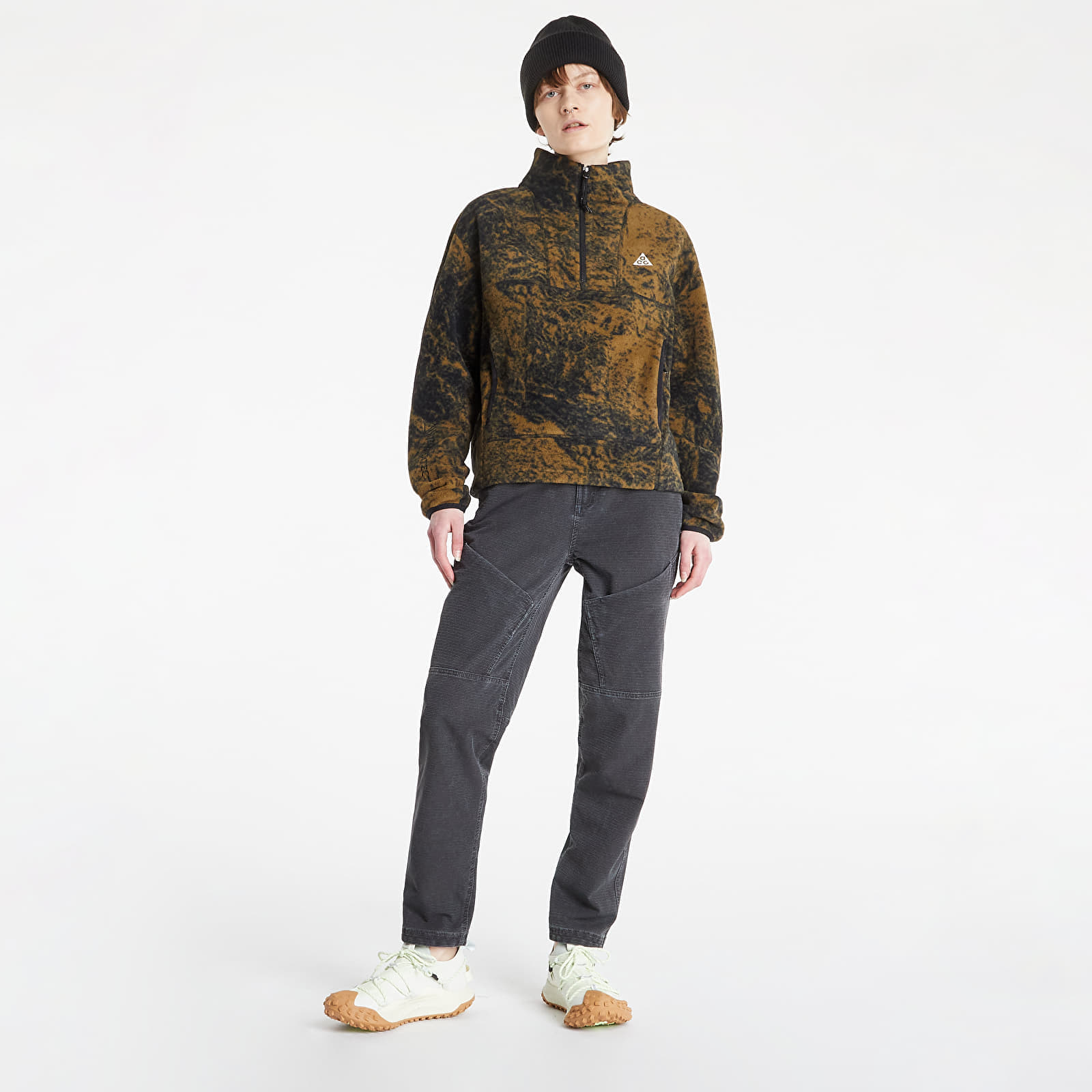Суичърти Nike ACG W NRG Tf Wolf Tree Hz Aop Hazel Rush/ Black/ Summit White
