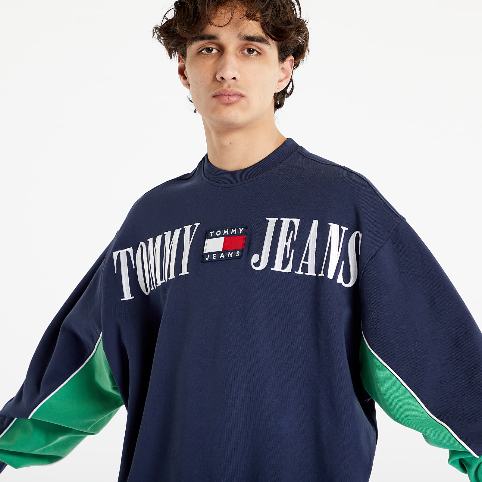 Hoodies and sweatshirts TOMMY JEANS Boxy Archive Crewneck Twilight 