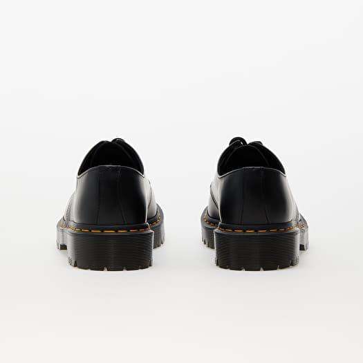 Men s sneakers and shoes Dr. Martens 1461 Bex 3 Eye Shoe Black Smooth Queens