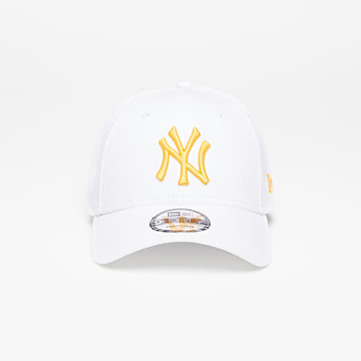 White and clearance gold yankees hat