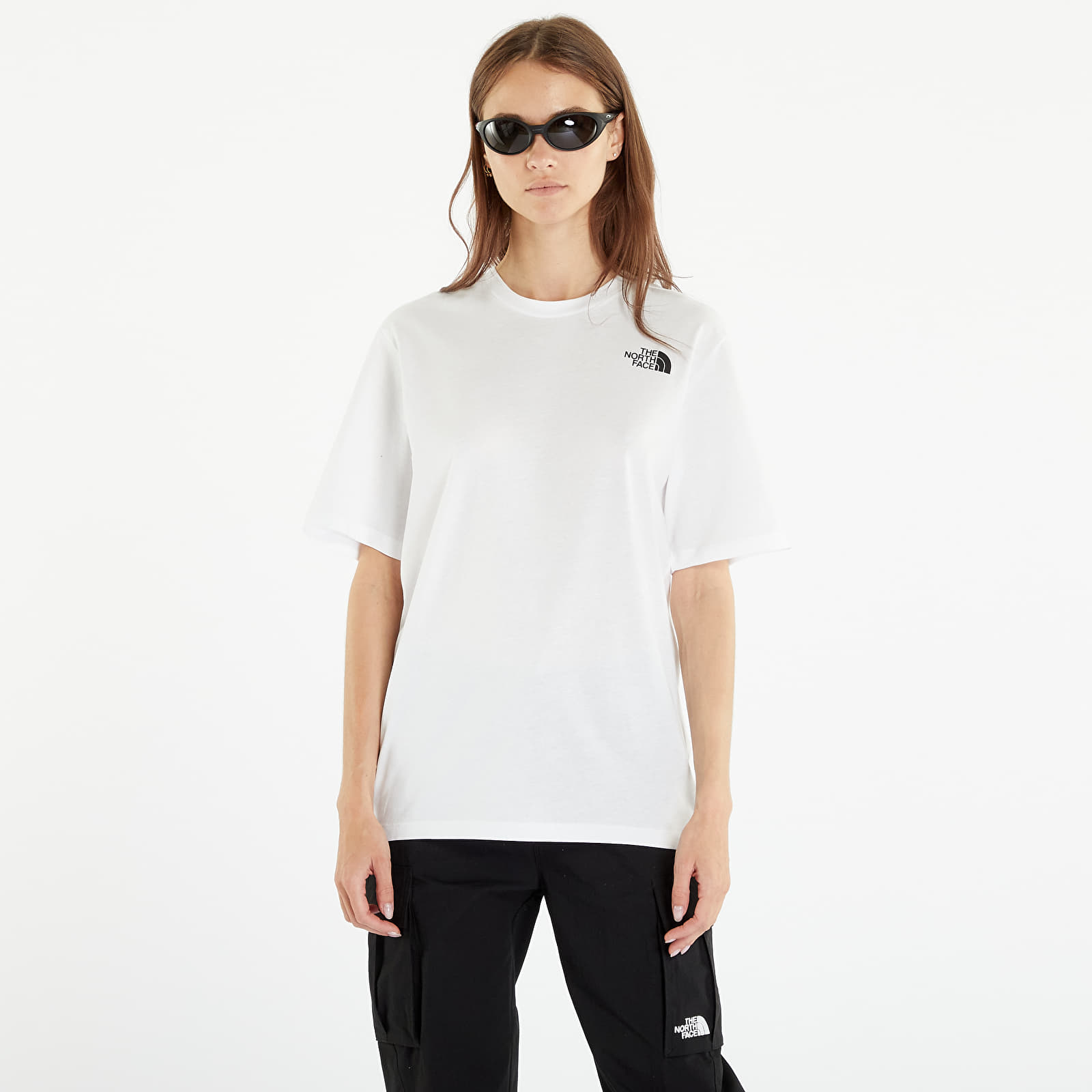 Футболки The North Face Relaxed Redbox Short Sleeve Tee TNF White/ Super Sonic Blue Color Gradient Print
