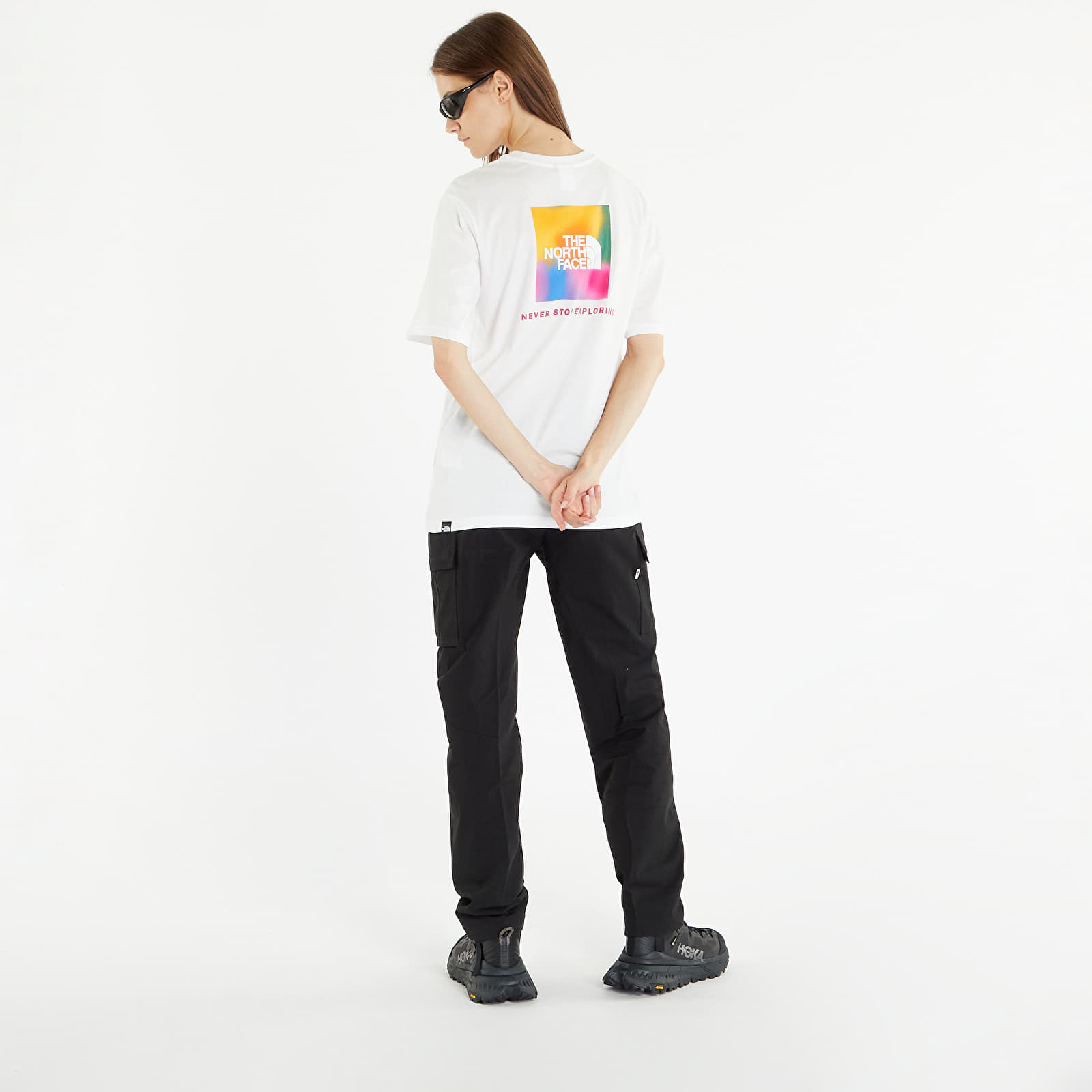 Футболки The North Face Relaxed Redbox Short Sleeve Tee TNF White/ Super Sonic Blue Color Gradient Print