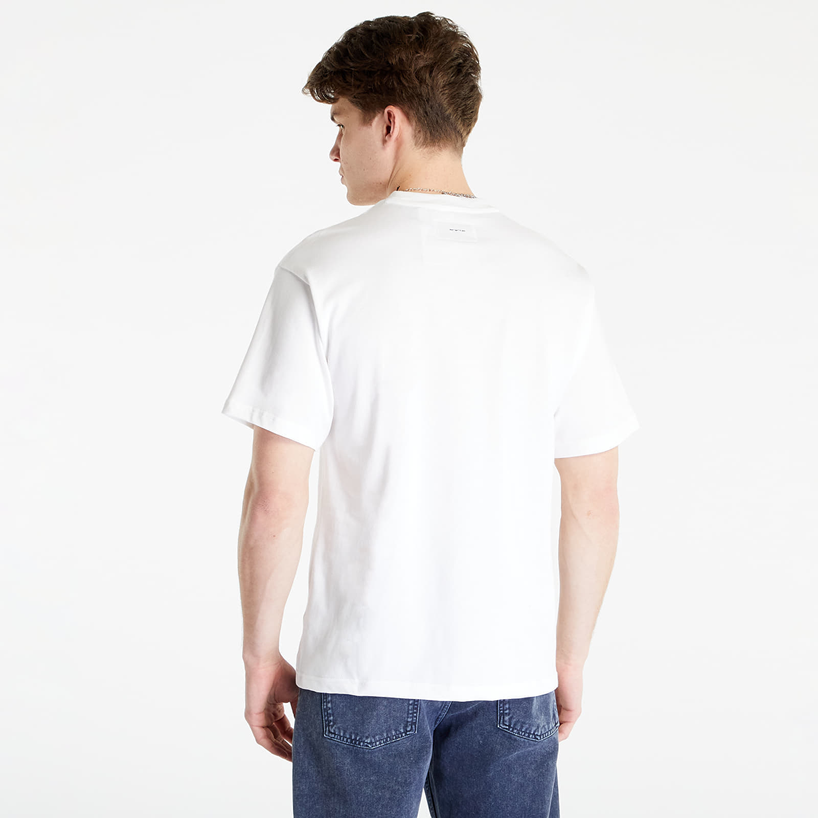 T-shirts Nike Sportswear Feel Tee UNISEX White