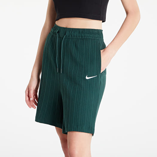 Nike women's store ribbed shorts