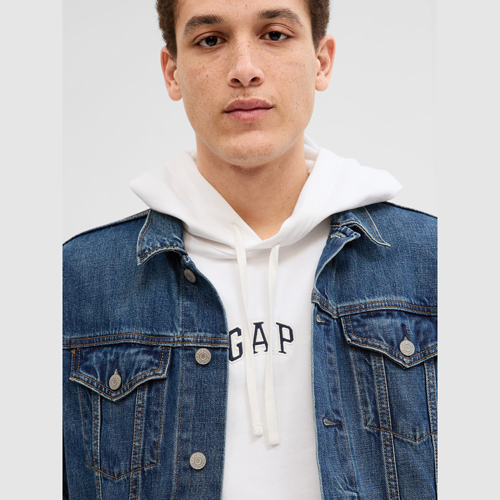 Sweat à Capuche Zippé GAP Pour Garçon - Polaire, Poches Kangourou, Logo Brodé