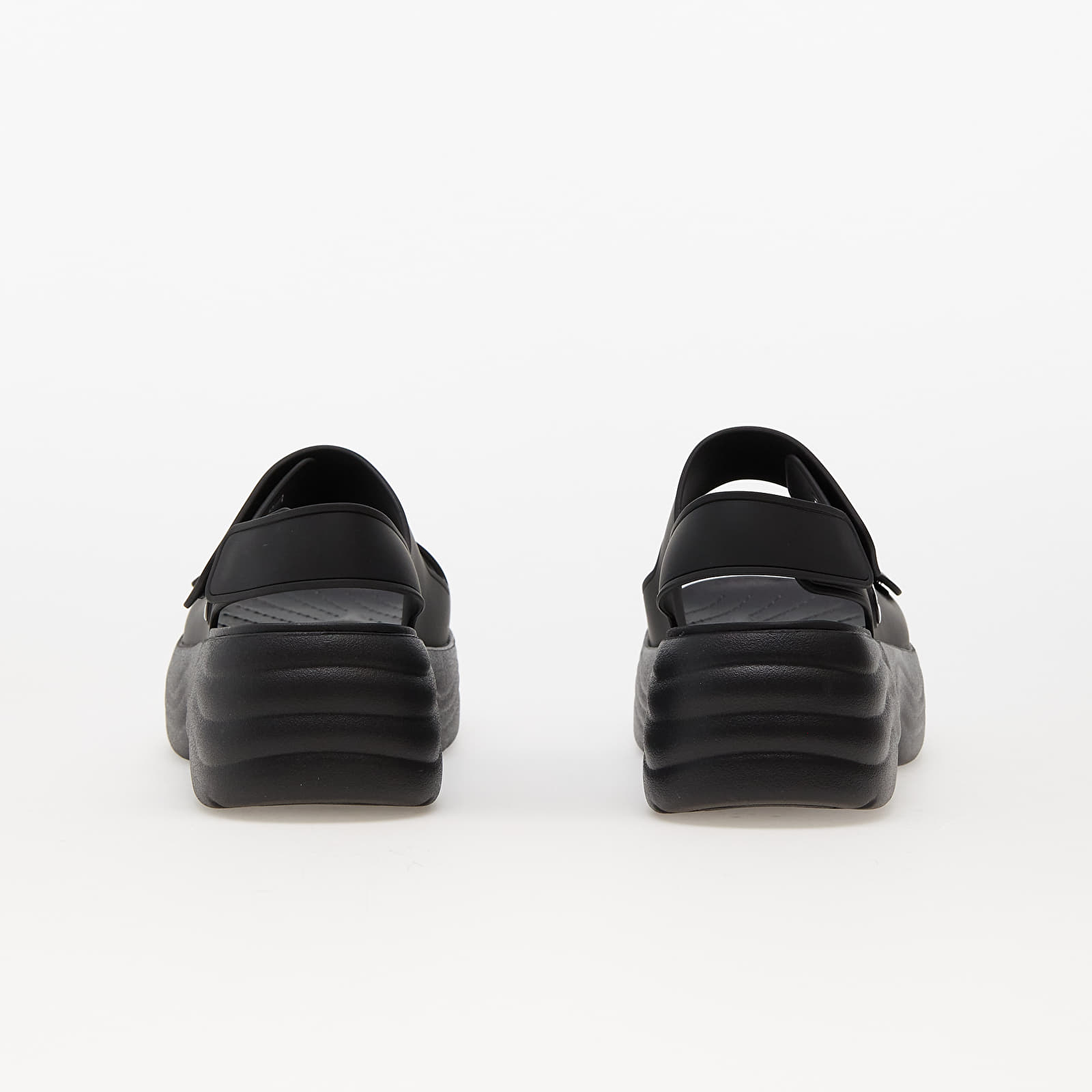 Women's sneakers and shoes Crocs Skyline Sandal Black