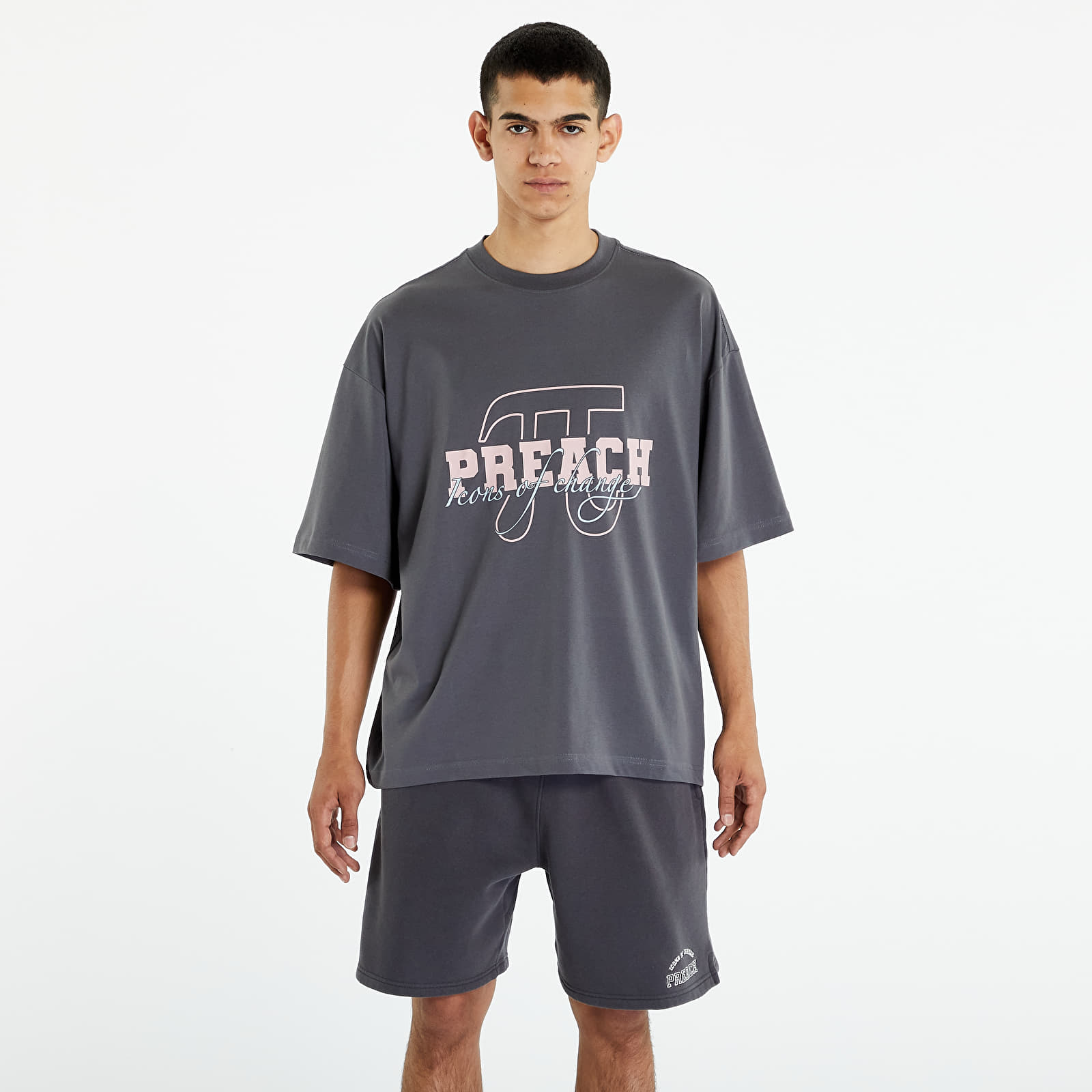 T-Shirts PREACH Varsity T-shirt Washed Asphalt