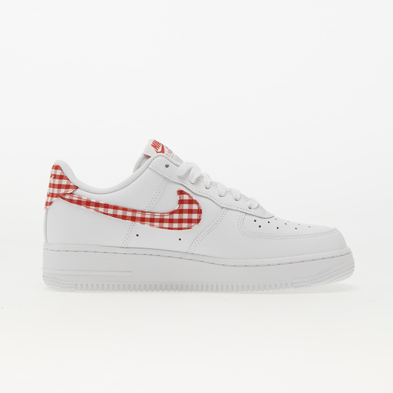 Sieviešu kedas un apavi Nike Air Force 1 '07 White/ Mystic Red