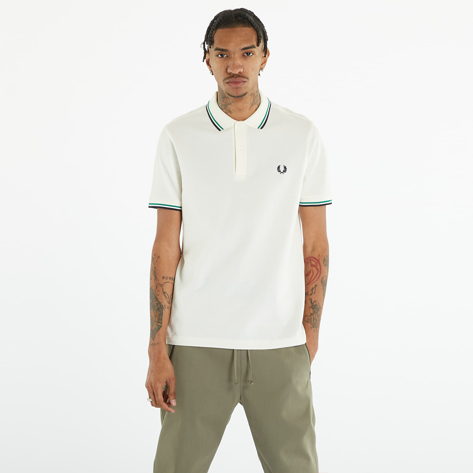 T-skjorter FRED PERRY Twin Tipped Shirt Cream