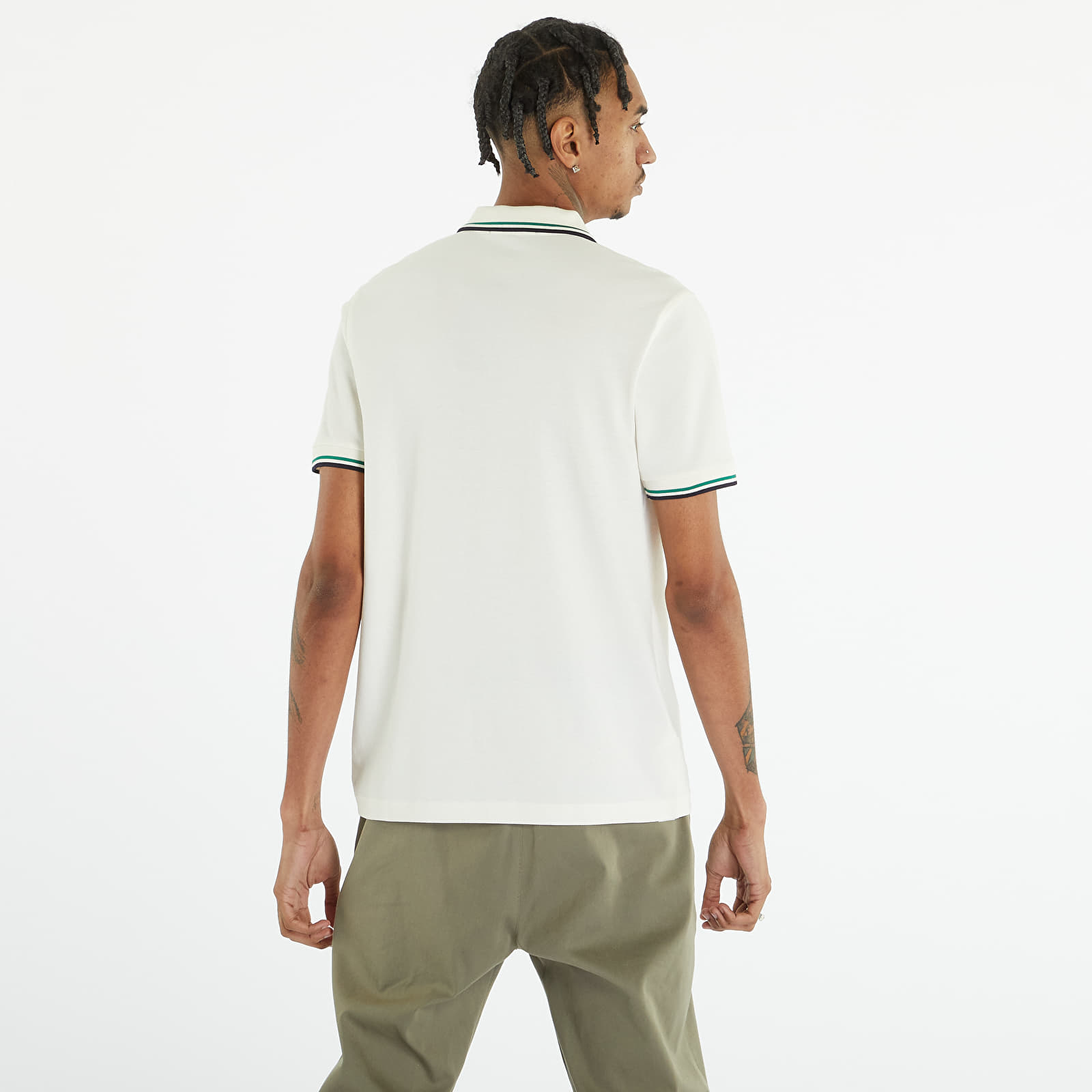 T-skjorter FRED PERRY Twin Tipped Shirt Cream