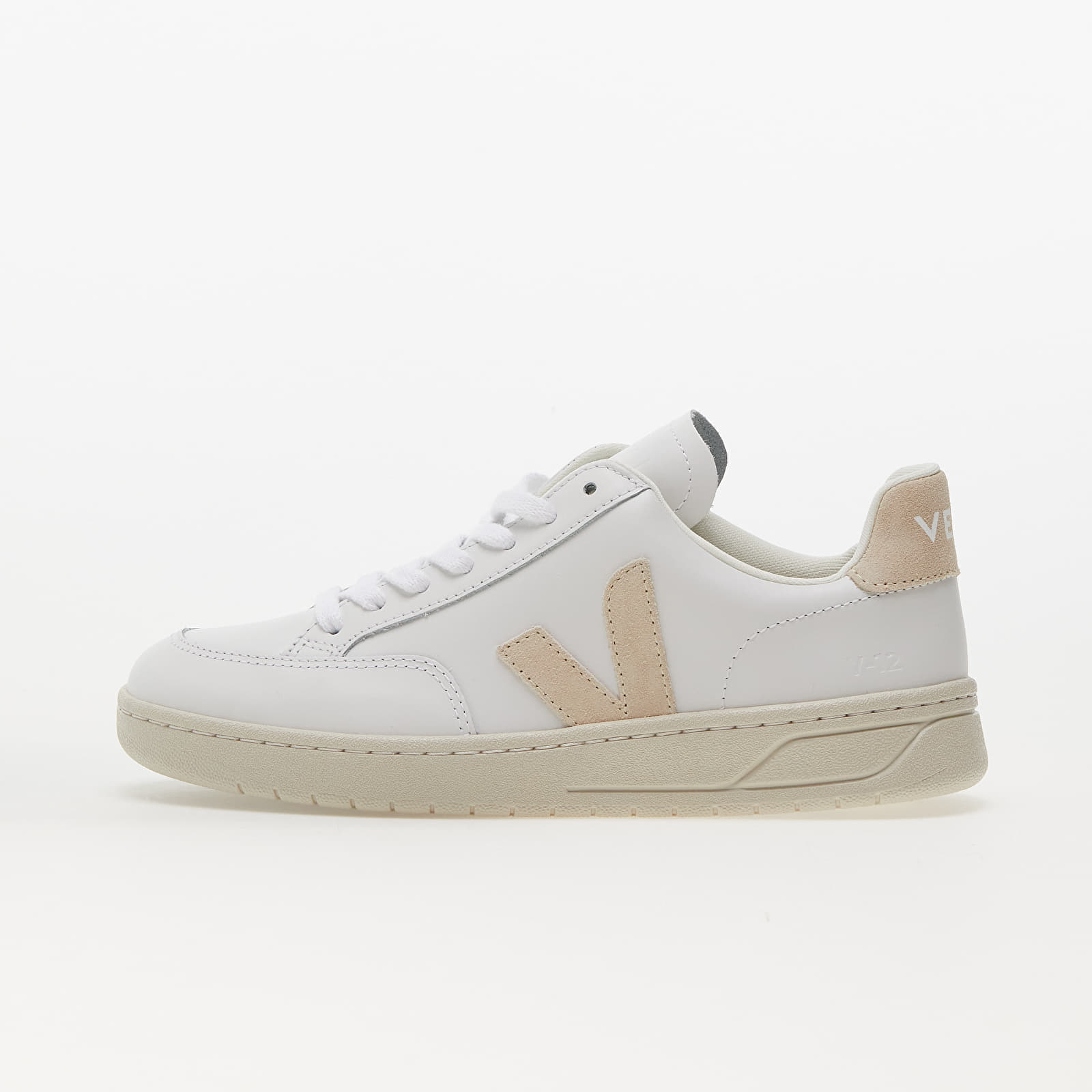 Sneakers och skor för kvinnor Veja V-12 Leather Extra White/ Sable