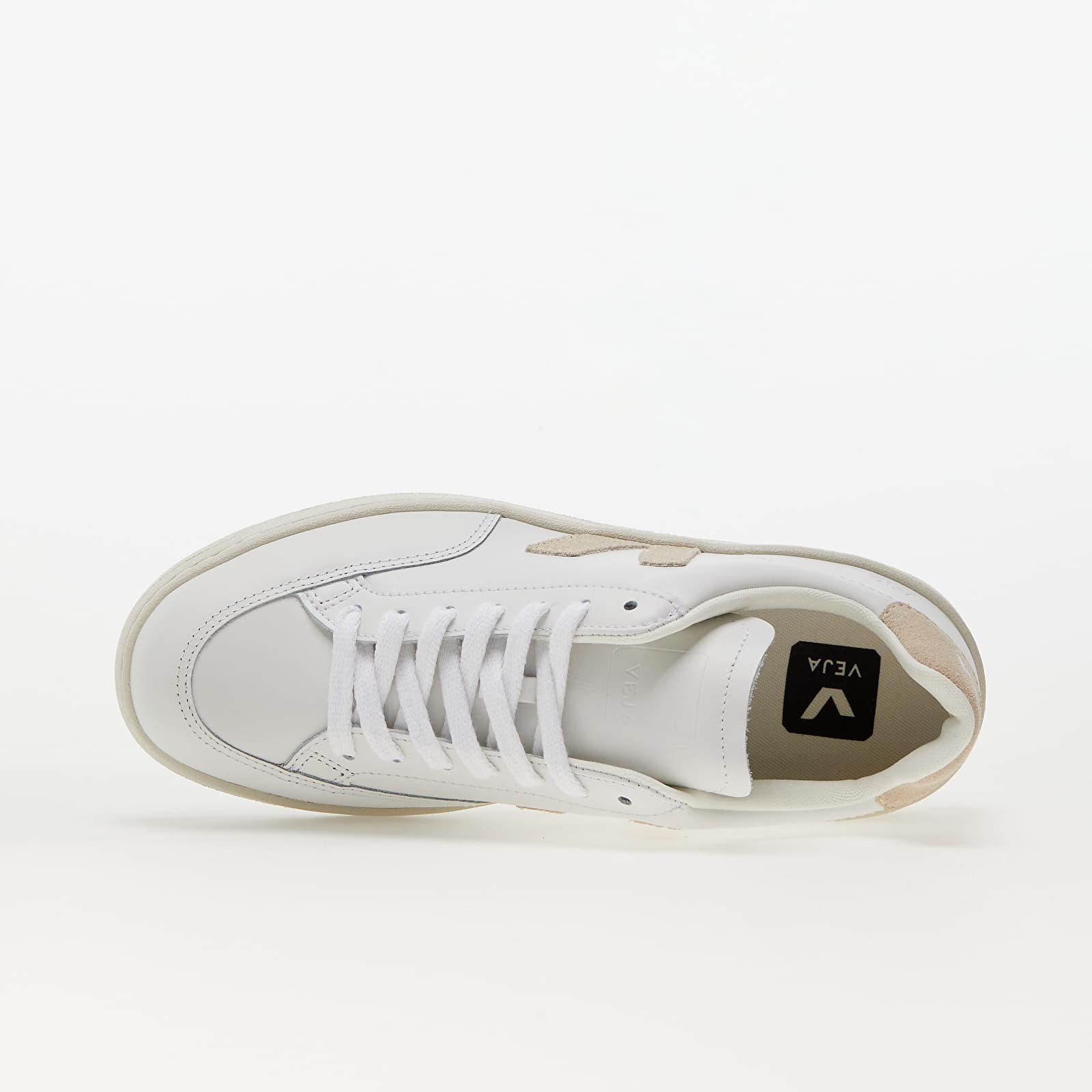 Sneakers och skor för kvinnor Veja V-12 Leather Extra White/ Sable