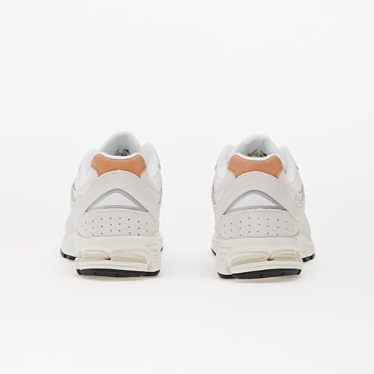 Men's sneakers and shoes New Balance 2002R Reflection | Queens