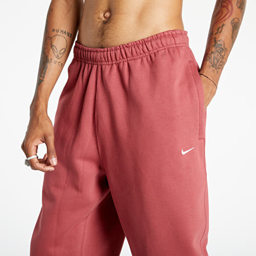 Nike cedar joggers hotsell