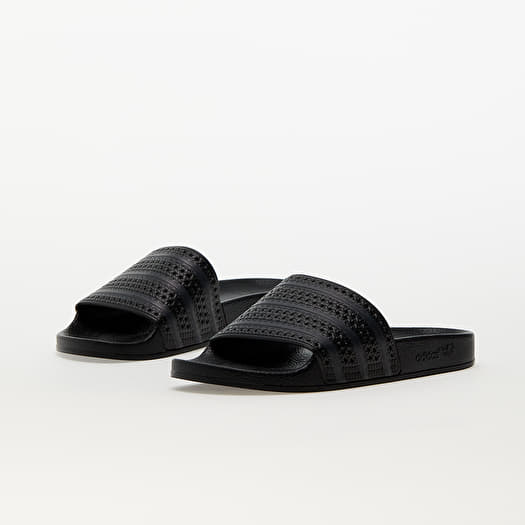 Adidas adilette triple black clearance