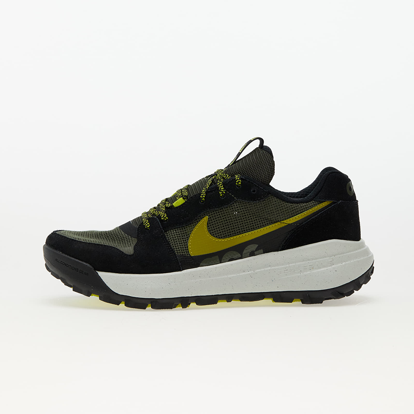 Încălțăminte și sneakerși pentru bărbați Nike ACG Lowcate Cargo Khaki/ Moss-Black-Bright Cactus