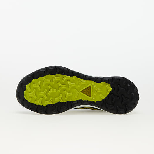 Nike moss green shoes best sale