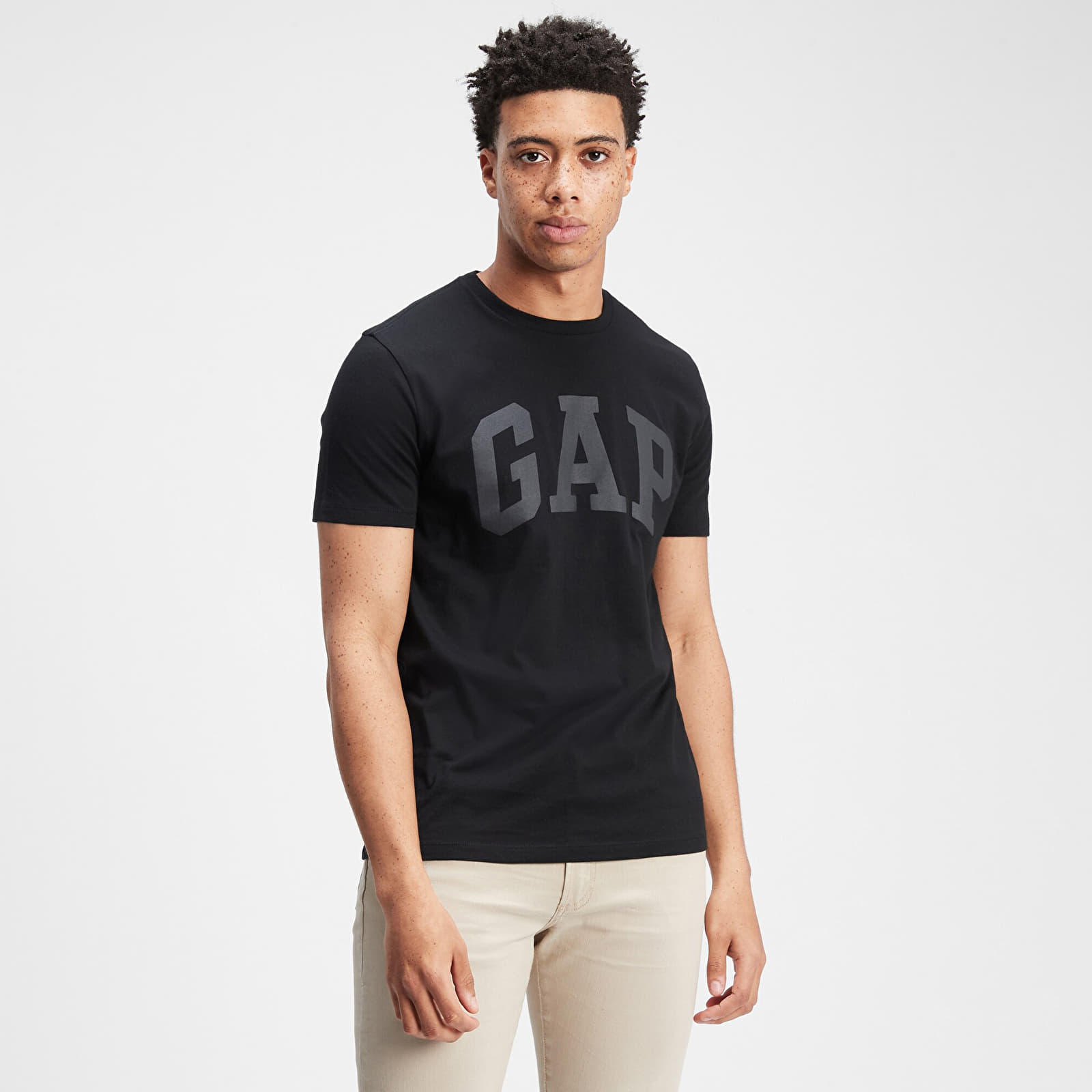 Tricou GAP V-Basic Logo Tee True Black V2