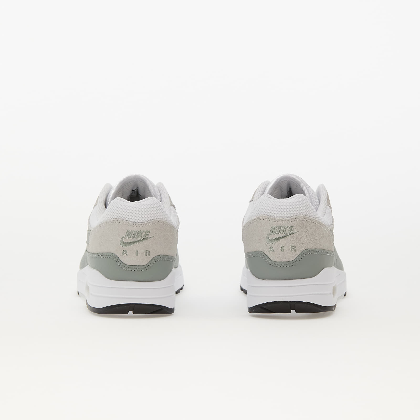 Men's sneakers and shoes Nike Air Max 1 SC White/ Mica Green-Photon Dust-Black