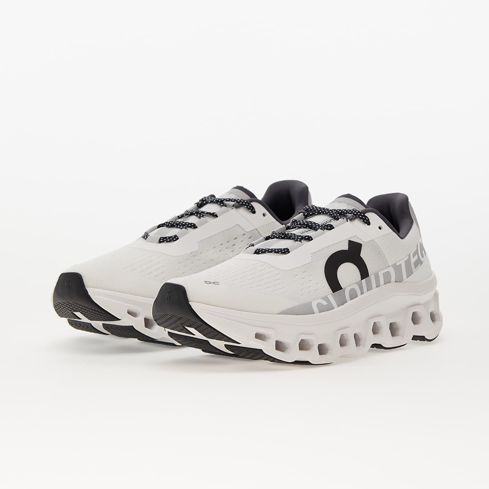 Pánské tenisky a boty On M Cloudmonster Exclusive Undyed-White/ White