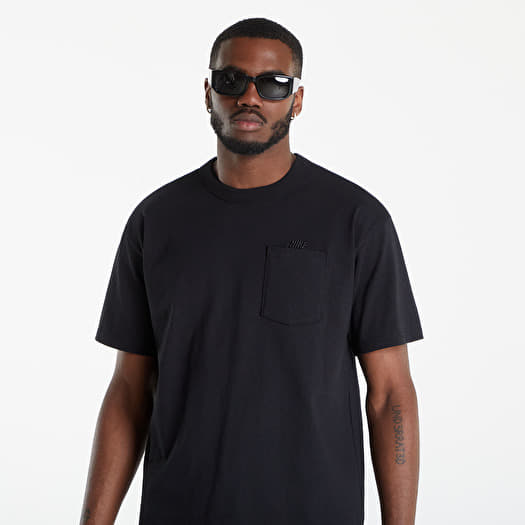 Nike pocket t shirt deals