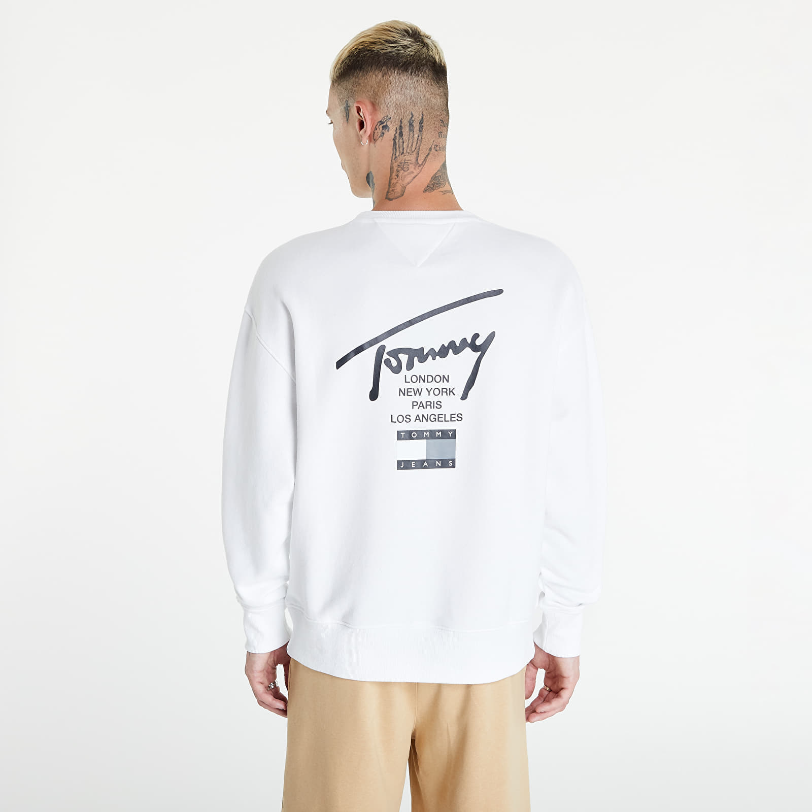 Mikinas ar kapuci un sporta krekli TOMMY JEANS Modern Essential Sig Crew White