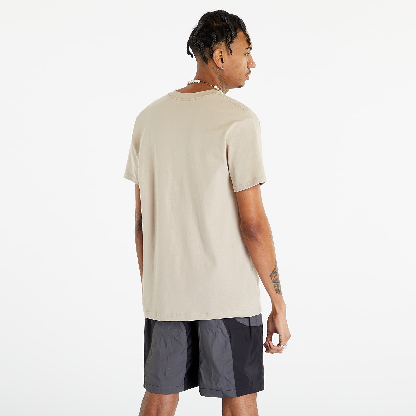  Μπλούζες PLEASURES Old E Logo T-Shirt Sand
