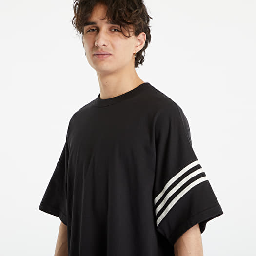 Short | Queens Originals Neuclassics Tee Adicolor adidas T-shirts Sleeve Black