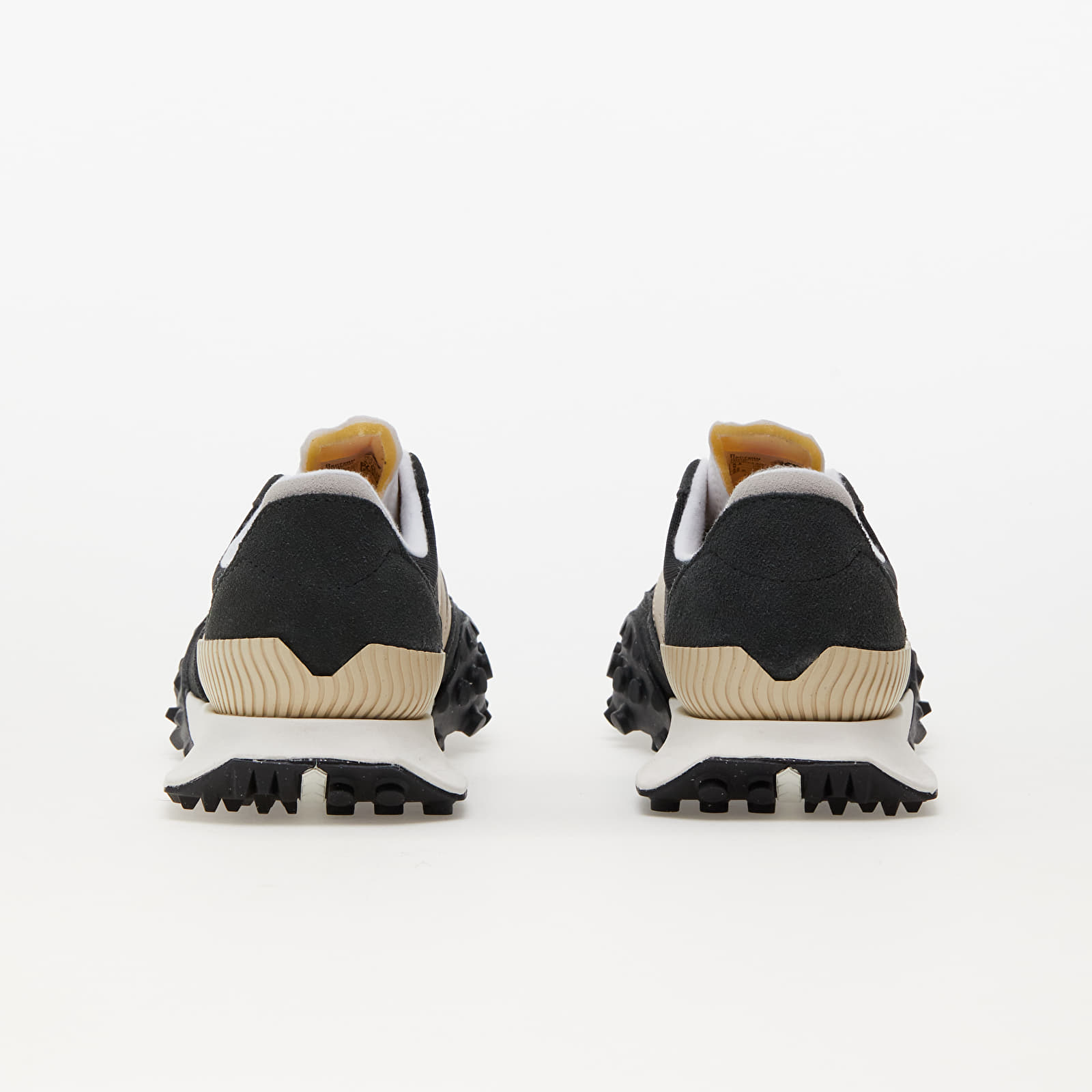 Adidași și pantofi pentru bărbați New Balance XC-72 Blacktop