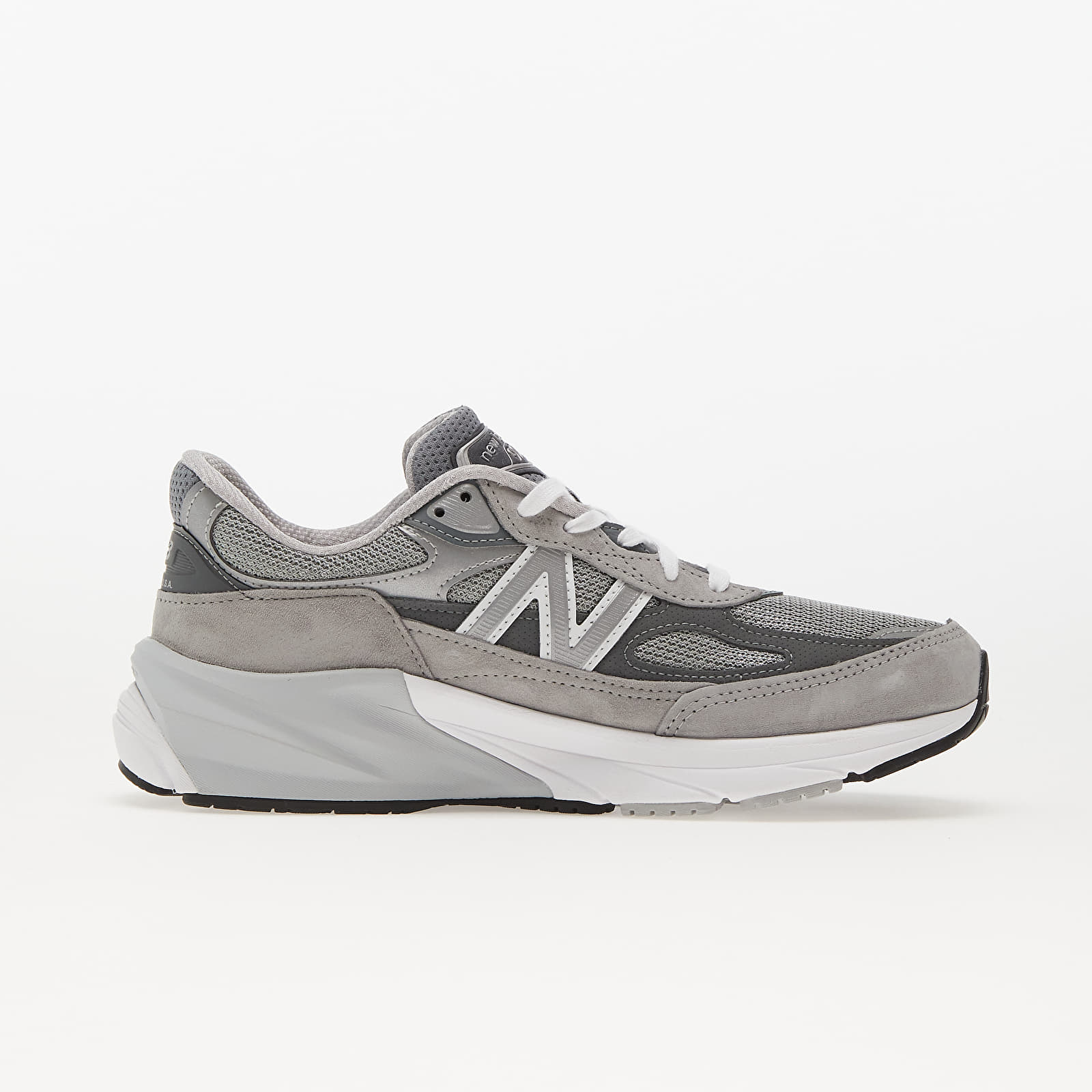 Damessneakers en -schoenen New Balance 990 V6 Cool Grey