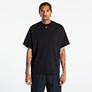 Nike tee hotsell black